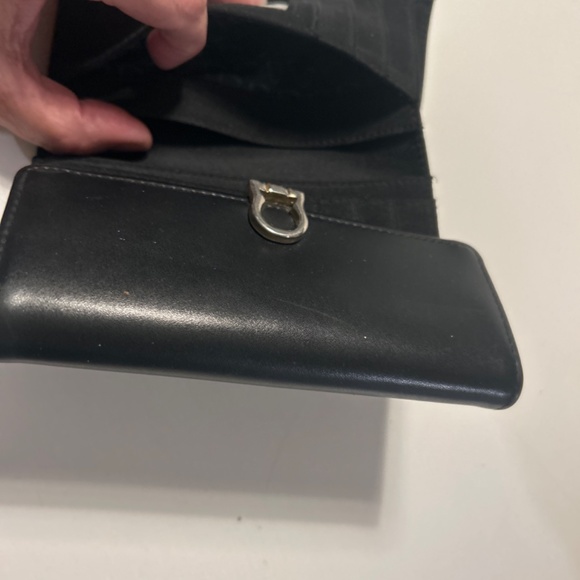 Wallet - Picture 3 of 7